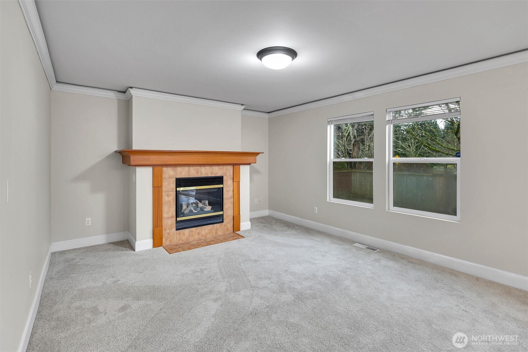 831 Southwest 364th Place Federal Way, WA 98023 - Photo 7 of 40