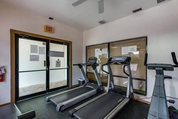 5130 Las Verdes Circle, Unit 214 Delray Beach, FL 33484 - Photo 19 of 22 gym