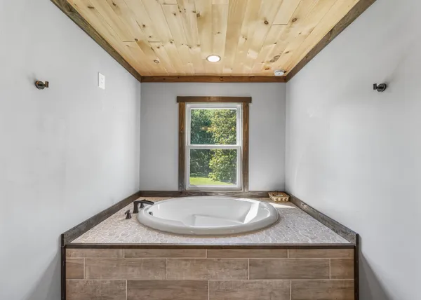 $548,000 | 326 Hargis Road, Bumpus Mills, TN 37028