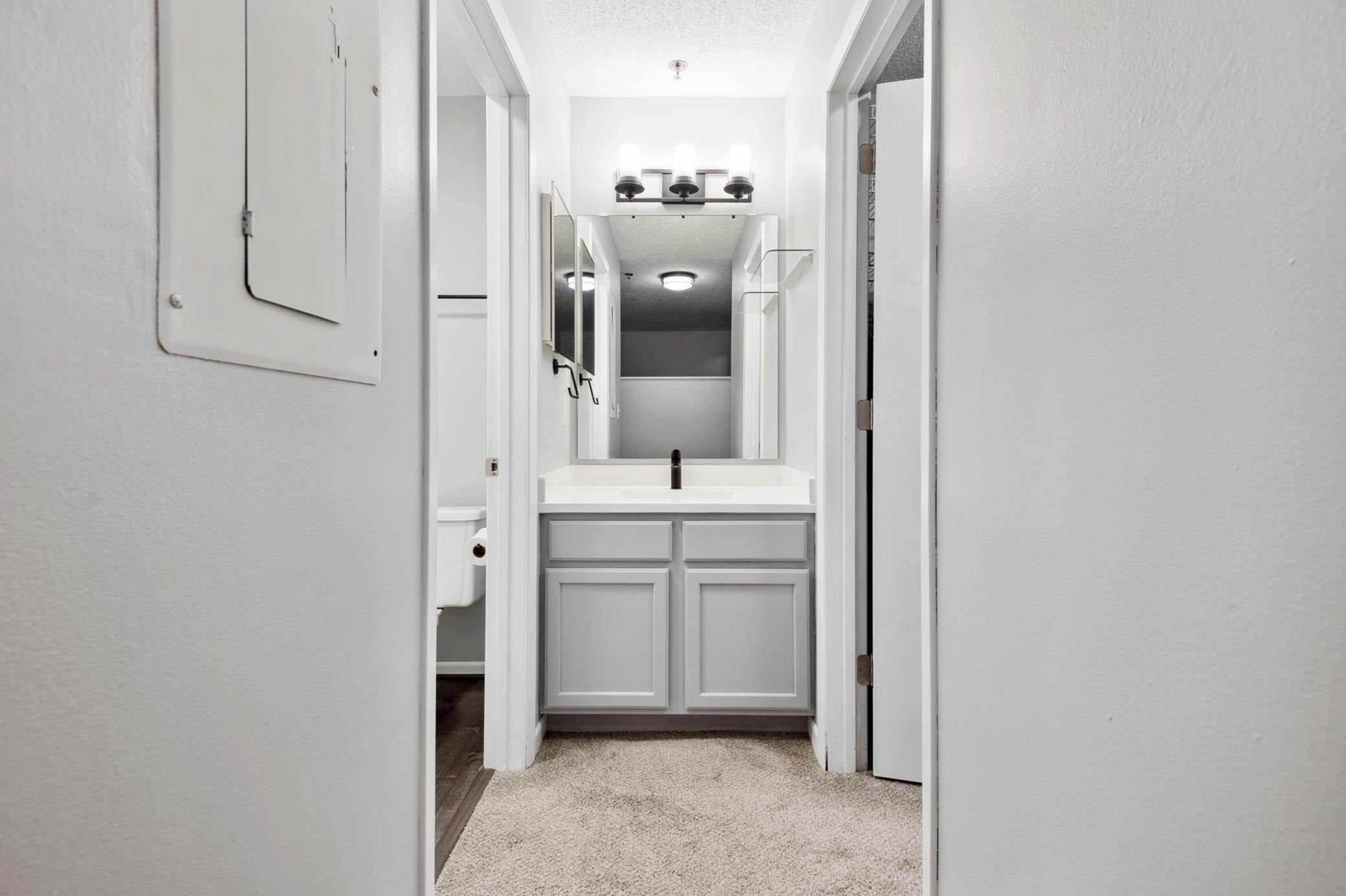 2170 Ridge Drive, Unit 14 St. Louis Park, MN 55416 - Photo 11 of 26 Gallery Image 11