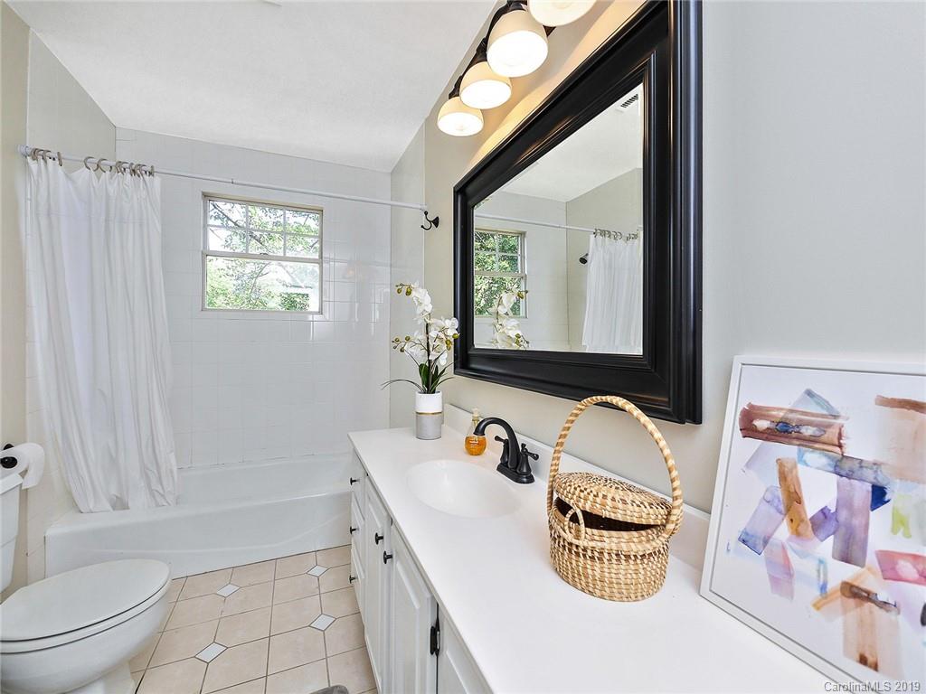 2425 Sharon Road Charlotte, NC 28211 - Photo 20 of 27