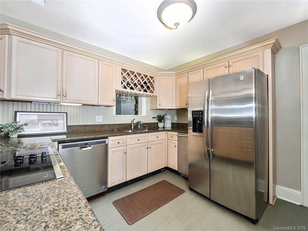 2425 Sharon Road Charlotte, NC 28211 - Photo 9 of 27