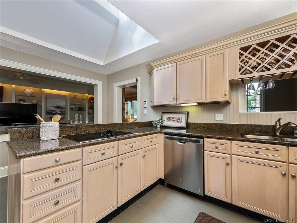 2425 Sharon Road Charlotte, NC 28211 - Photo 10 of 27
