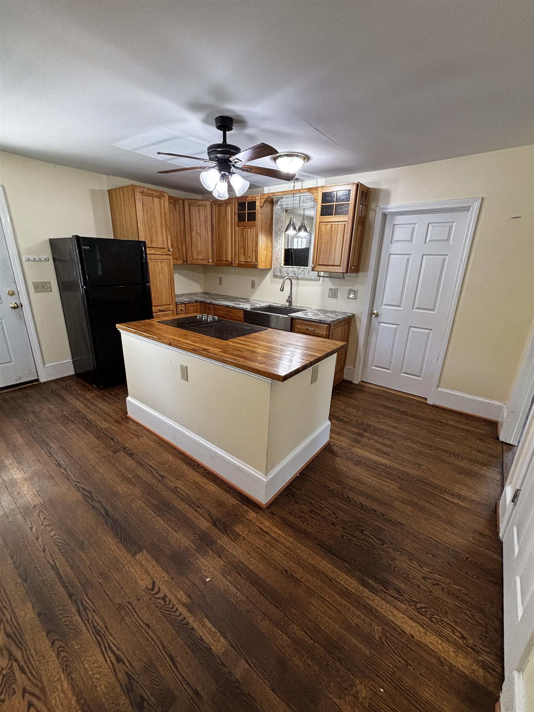 23 Ashuelot Street, Unit A Winchester, NH 03470 - Photo 10 of 13