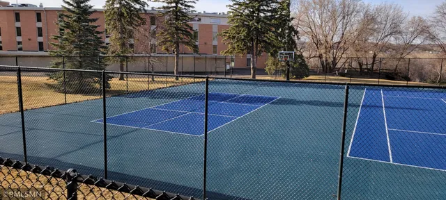 $225,000 | 1077 Sibley Memorial Highway, Unit 506, St. Paul, MN 55118