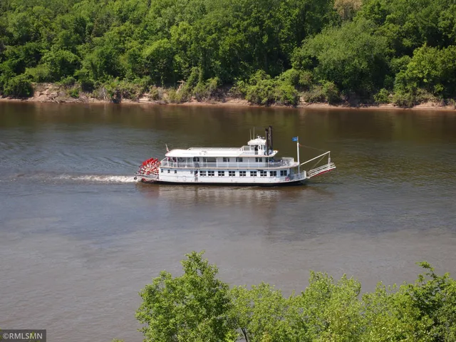 $225,000 | 1077 Sibley Memorial Highway, Unit 506, St. Paul, MN 55118