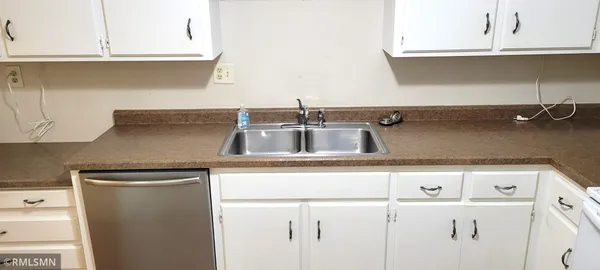 $199,000 | 1077 Sibley Memorial Highway, Unit 506, Lilydale, MN 55118
