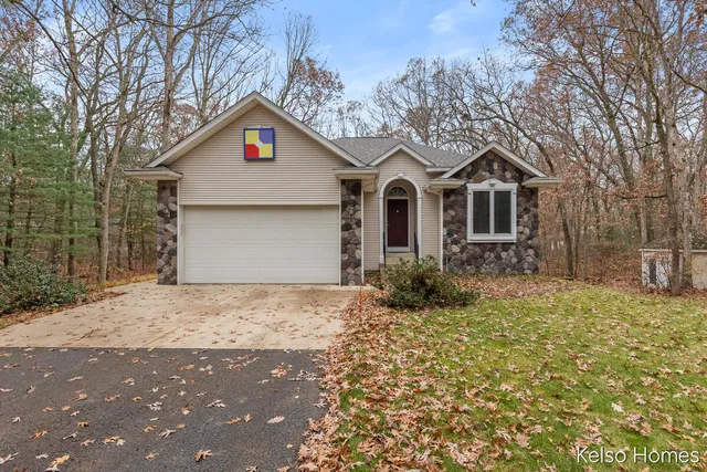$399,900 | 4078 Wildwood Drive, Allegan, MI 49010