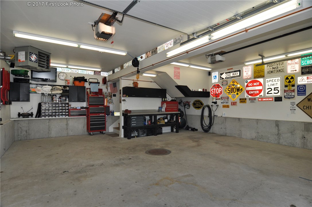205 Curry Road Cranston, RI 02920 - Photo 33 of 36