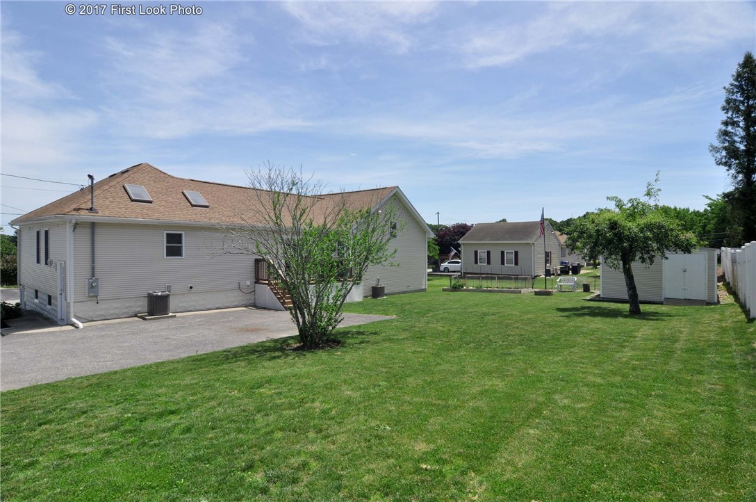 205 Curry Road Cranston, RI 02920 - Photo 35 of 36