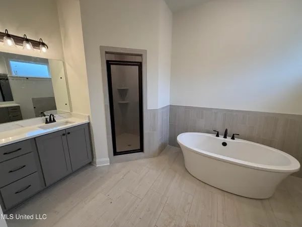 $346,900 | 767 Coahoma Court, Nesbit, MS 38651