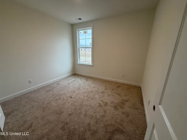 $346,900 | 767 Coahoma Court, Nesbit, MS 38651