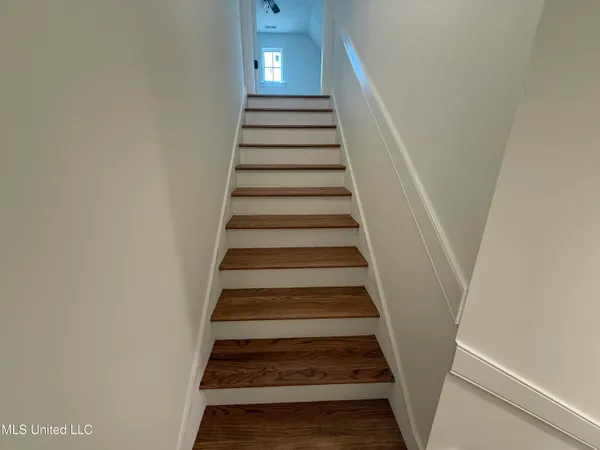 $346,900 | 767 Coahoma Court, Nesbit, MS 38651