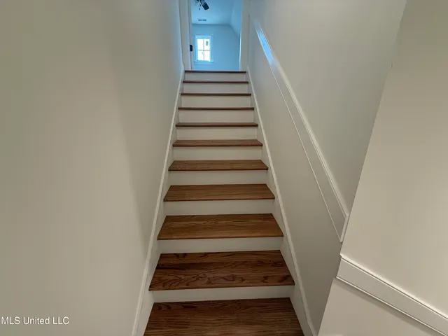 $346,900 | 767 Coahoma Court, Nesbit, MS 38651