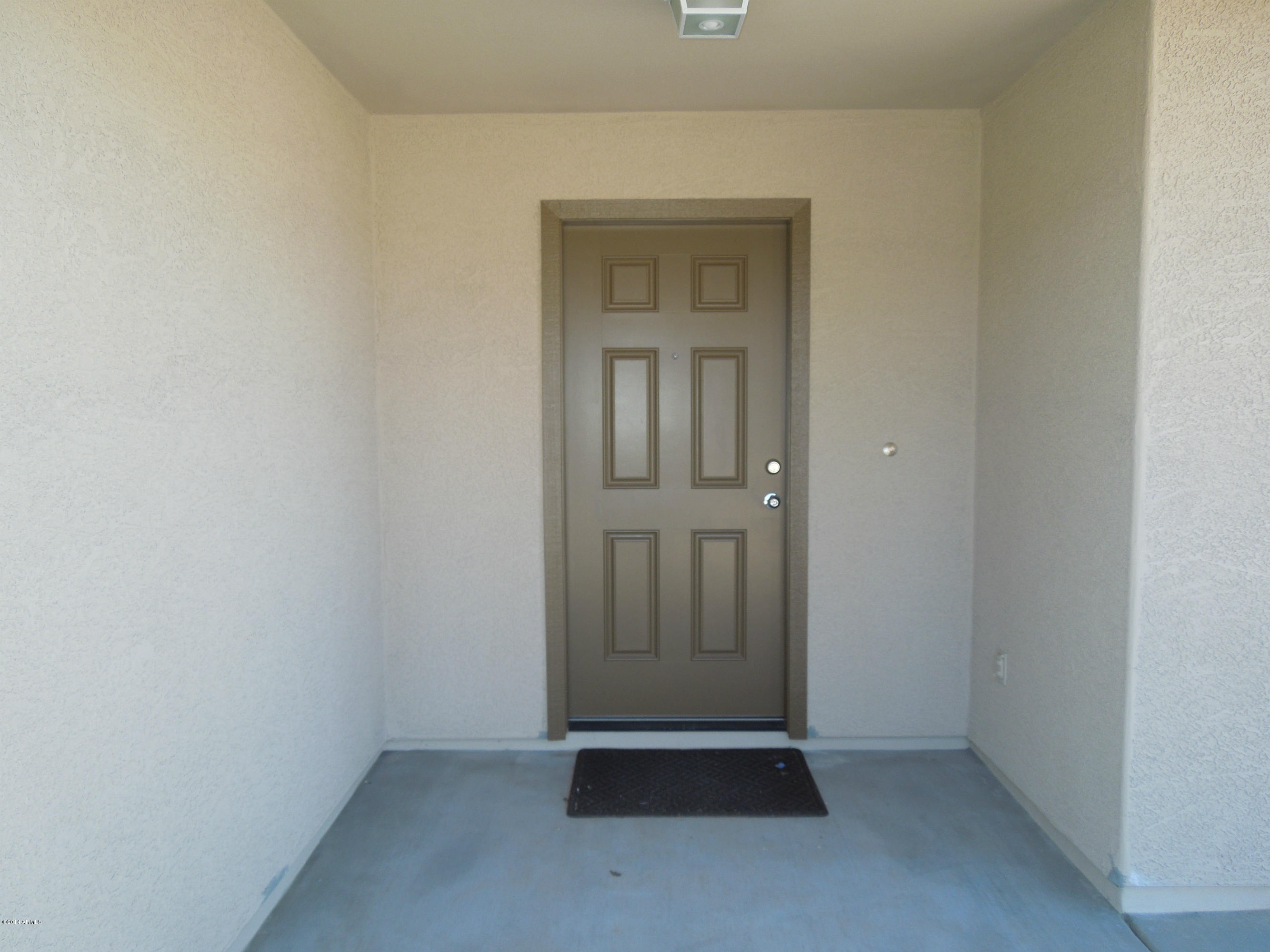 576 North Boyd Road Apache Junction, AZ 85119 - Photo 4 of 26 entry way