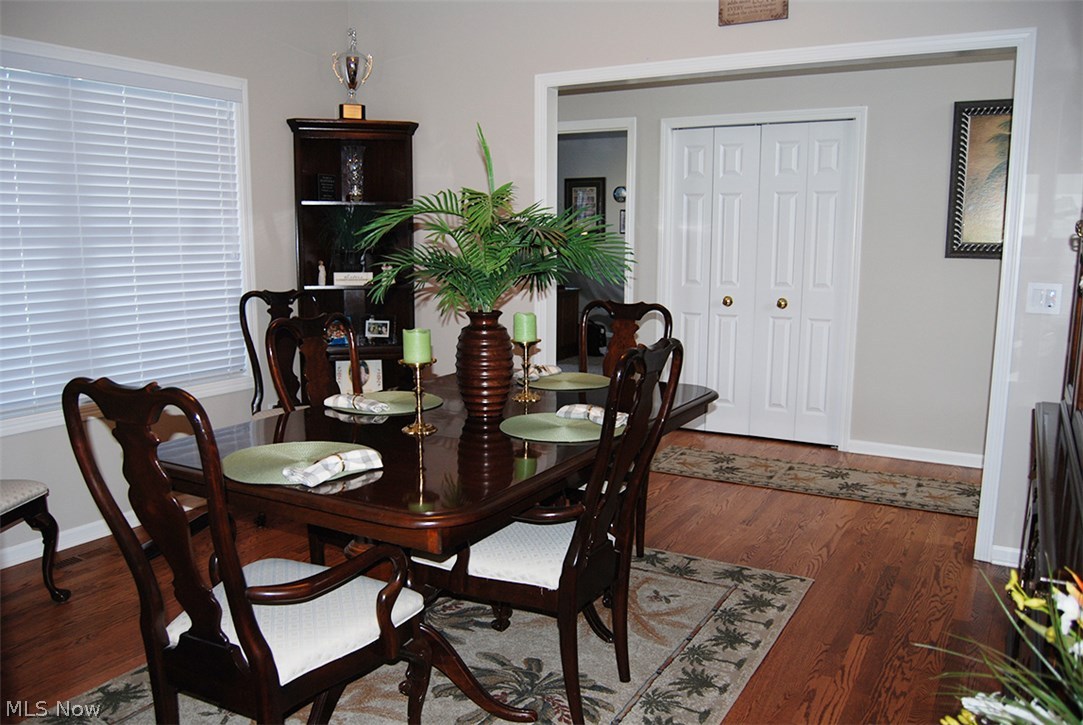 4364 Ridge Crest Drive Akron, OH 44321 - Photo 2 of 25 Gallery Image 2