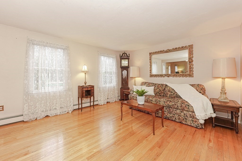 13 Liberty Road Medway, MA 02053 - Photo 12 of 42 Gallery Image 12
