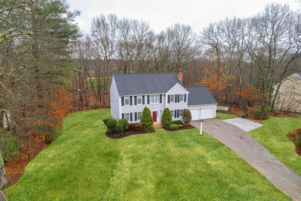 13 Liberty Road Medway, MA 02053 - Photo 3 of 42 Gallery Image 3