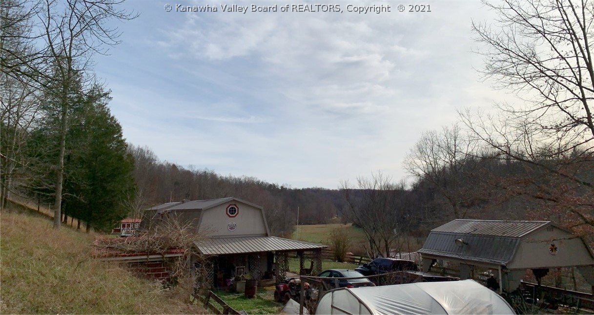413 Laurel Road Spencer, WV 25276 - Photo 22 of 32 Gallery Image 22