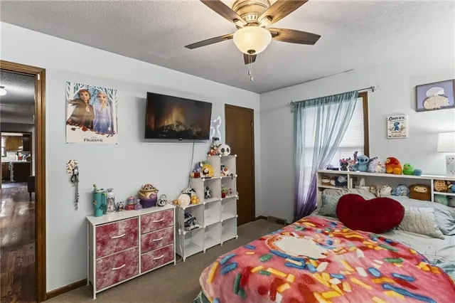 $284,900 | 18701 East 27th Terrace South, Independence, MO 64057