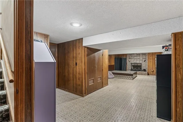 $284,900 | 18701 East 27th Terrace South, Independence, MO 64057