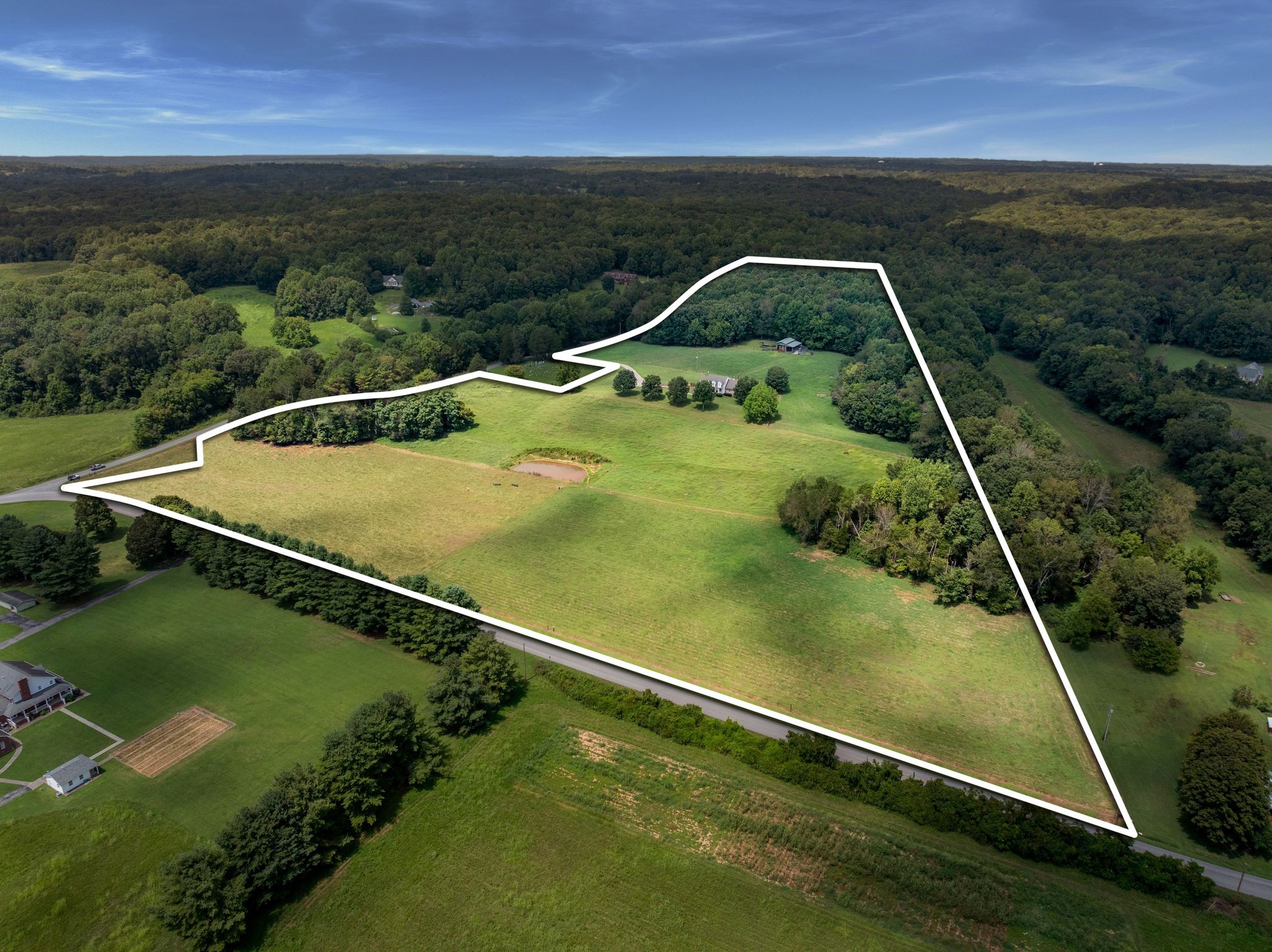 495 Baker Road Dickson, TN 37055 - Photo 2 of 64