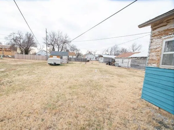 $29,000 | 307 North Washington Street, Hillsboro, KS 67063