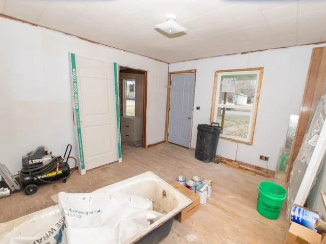 $29,000 | 307 North Washington Street, Hillsboro, KS 67063