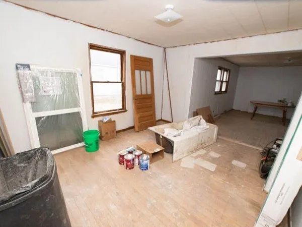 $29,000 | 307 North Washington Street, Hillsboro, KS 67063