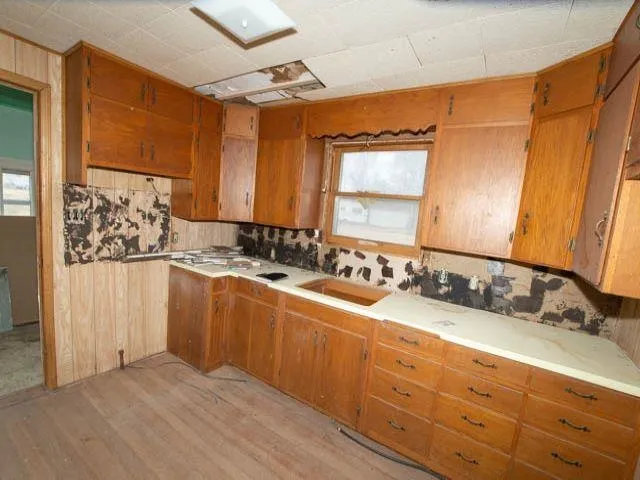 $29,000 | 307 North Washington Street, Hillsboro, KS 67063