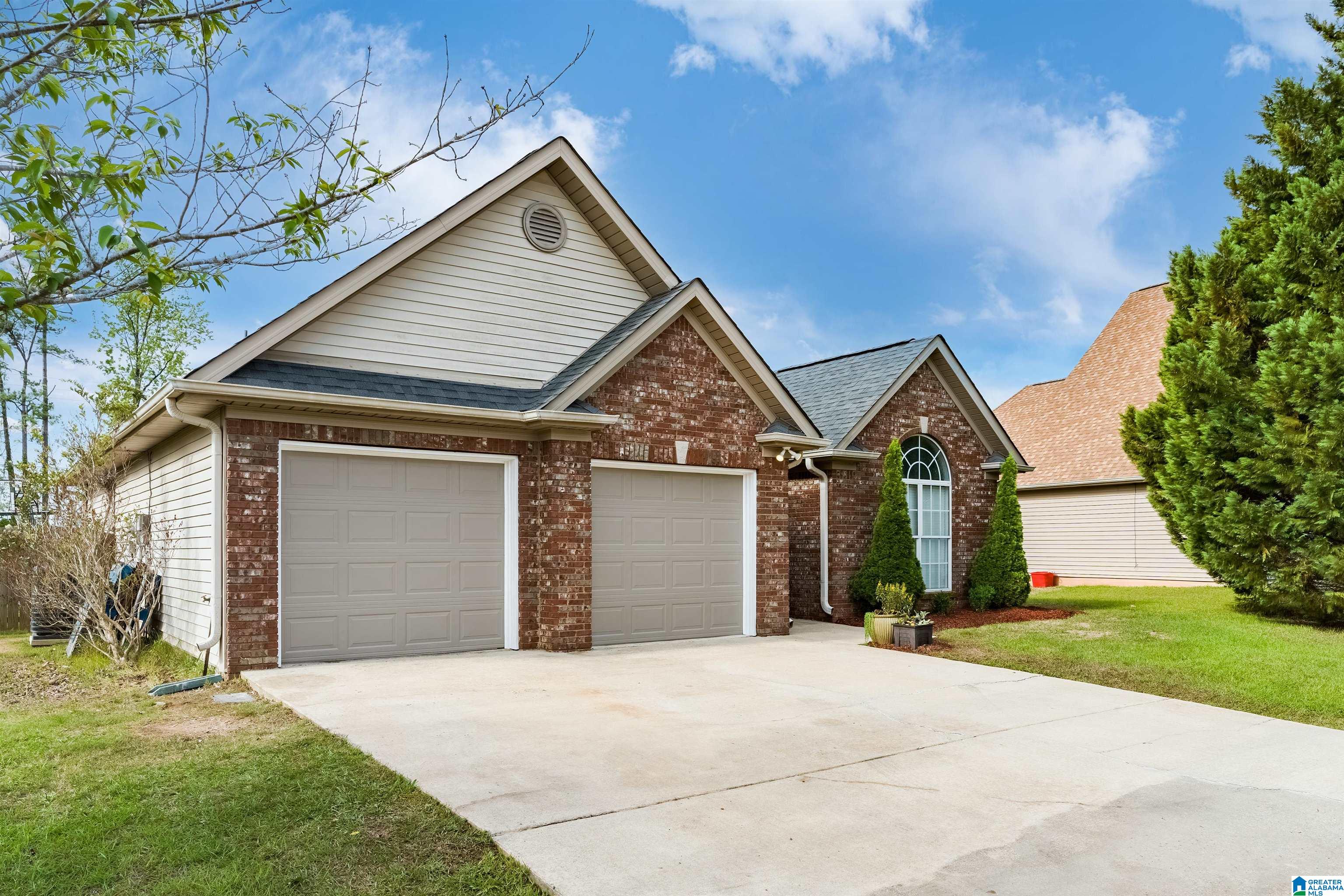 117 Addison Drive Calera, AL 35040 - Photo 2 of 28