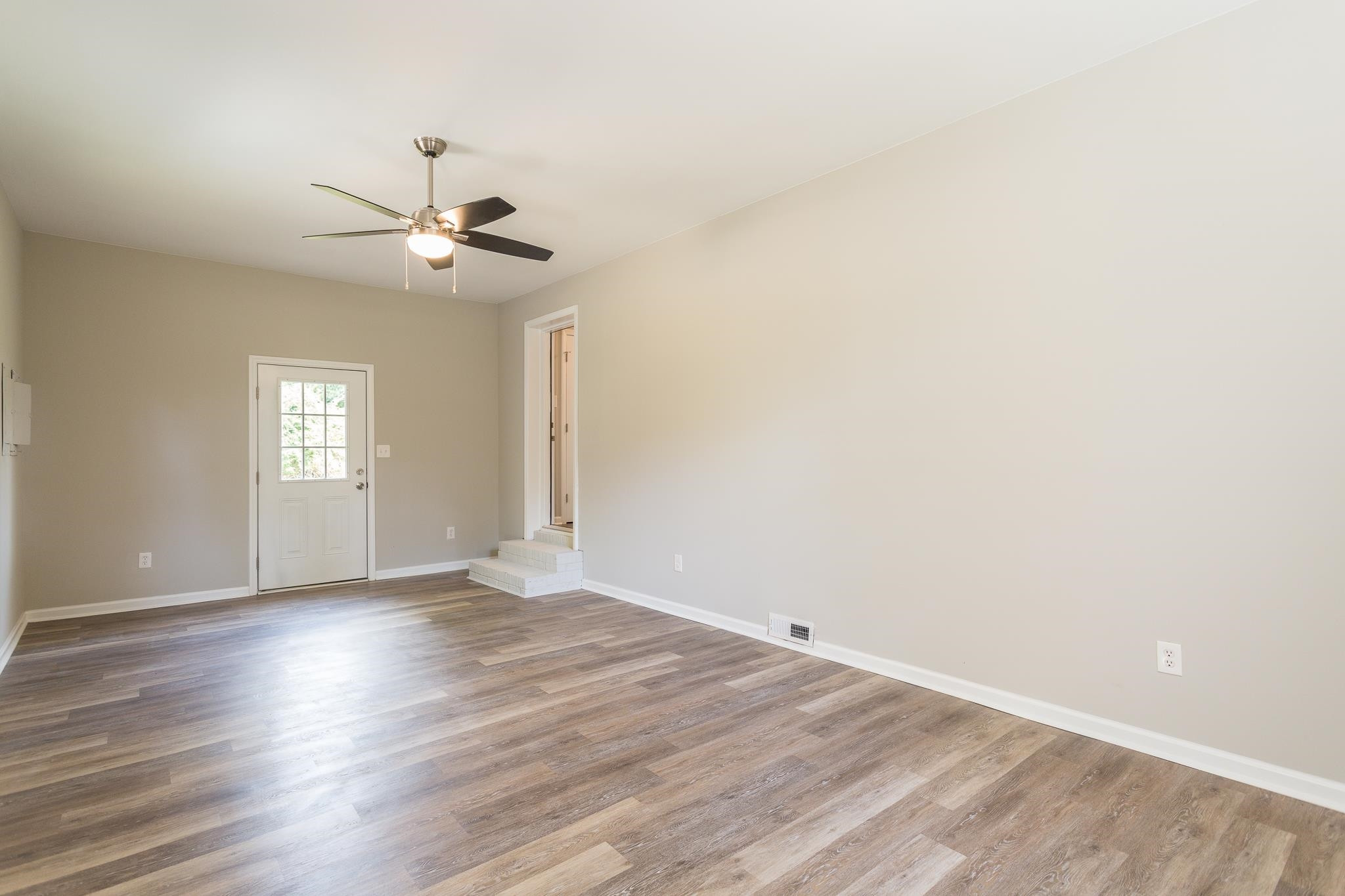 4628 Interpike Road Durham, NC 27704 - Photo 12 of 27 Photo 12