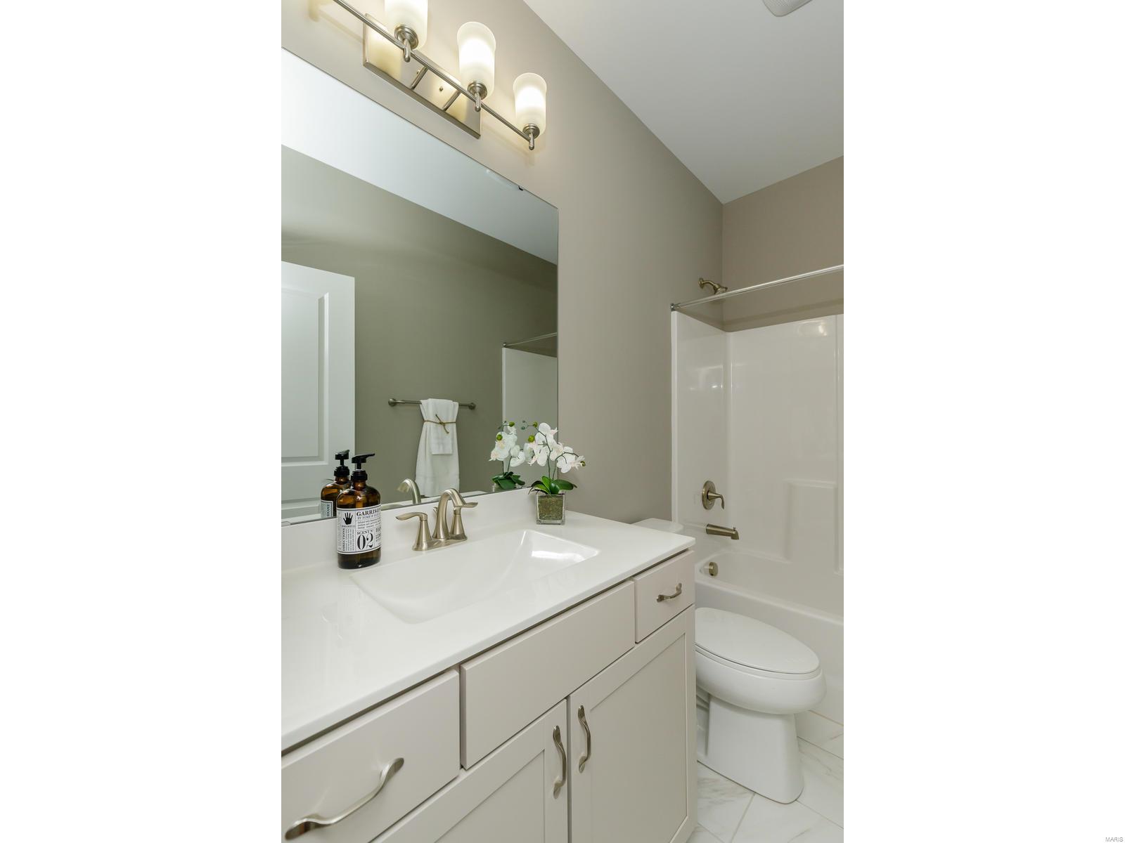 9129 Camino Trail Cottleville, MO 63304 - Photo 8 of 18