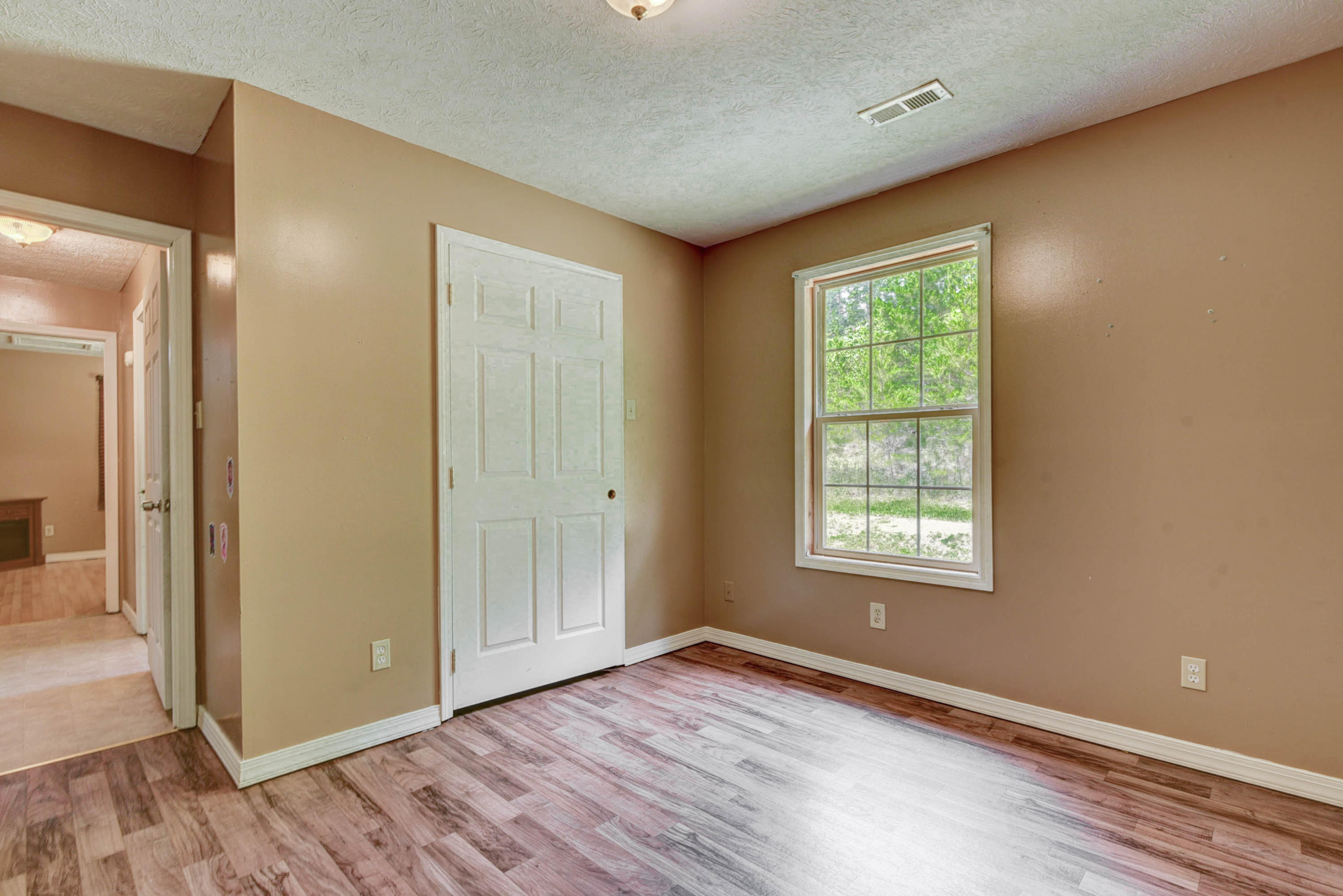 1103 Bull Run Road Luttrell, TN 37779 - Photo 14 of 24 14 (1)