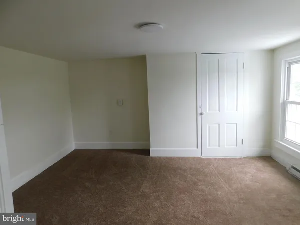$2,100 | 13142 Lord Fairfax Highway, Boyce, VA 22620