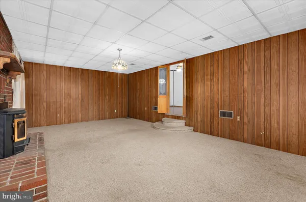 $369,900 | 106 Disney Avenue, Pasadena, MD 21122