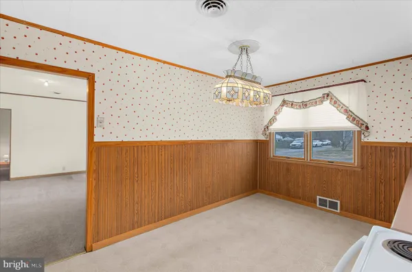 $369,900 | 106 Disney Avenue, Pasadena, MD 21122