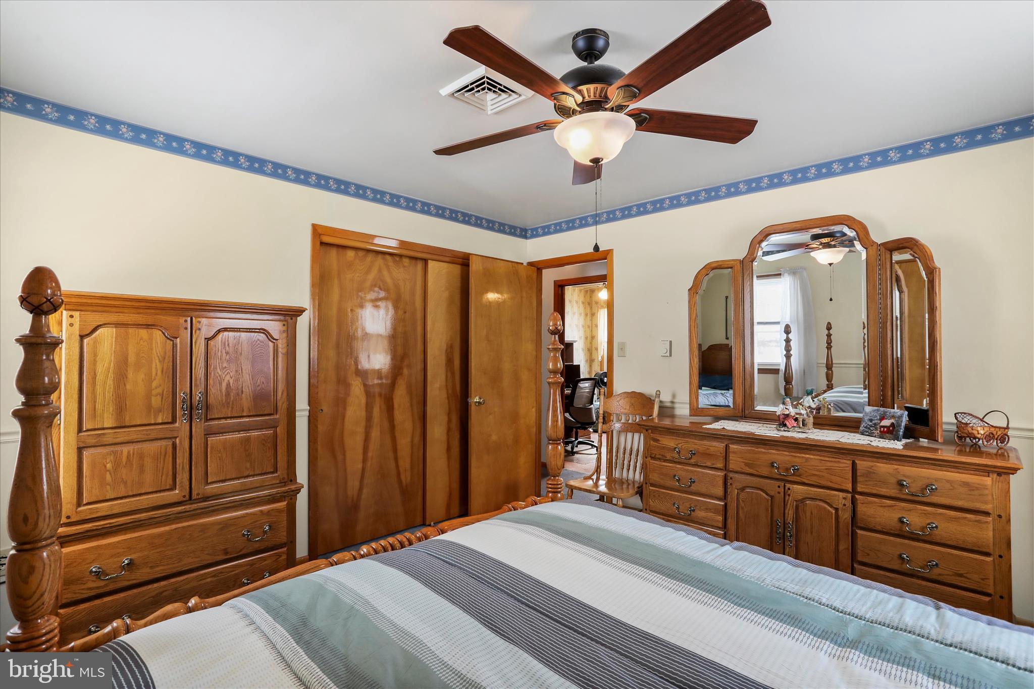 15024 Clear Spring Road Williamsport, MD 21795 - Photo 15 of 31 Gallery Image 15