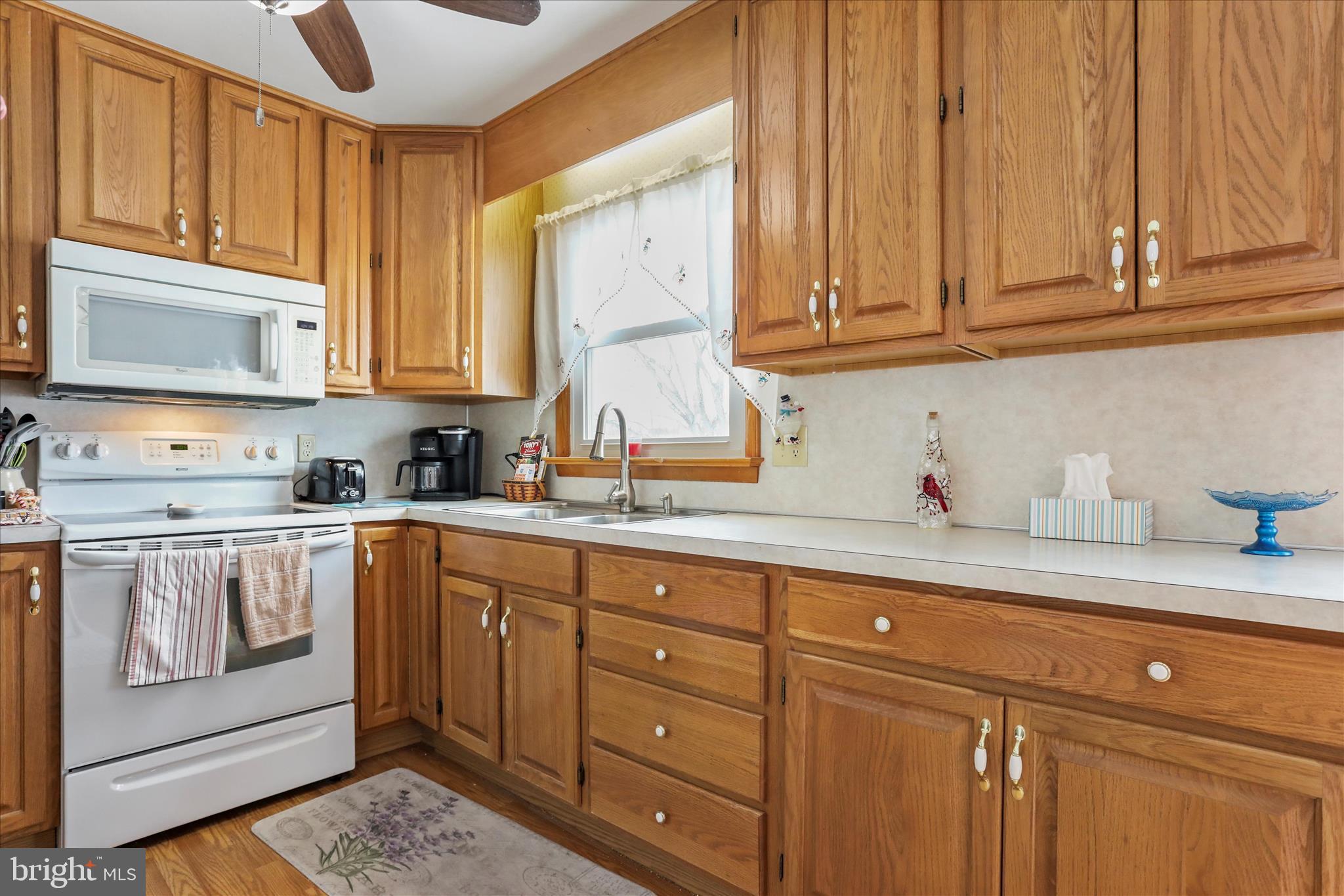 15024 Clear Spring Road Williamsport, MD 21795 - Photo 6 of 31 Gallery Image 6
