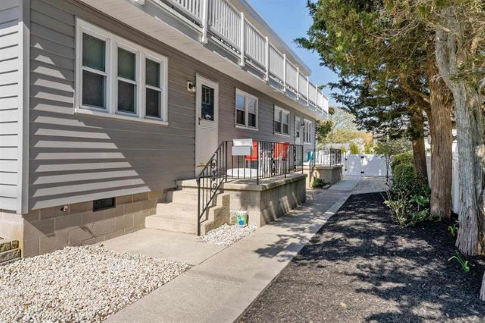 9903 2nd Stone Harbor, NJ 08247 - Photo 6 of 28 a view of a house with a yard