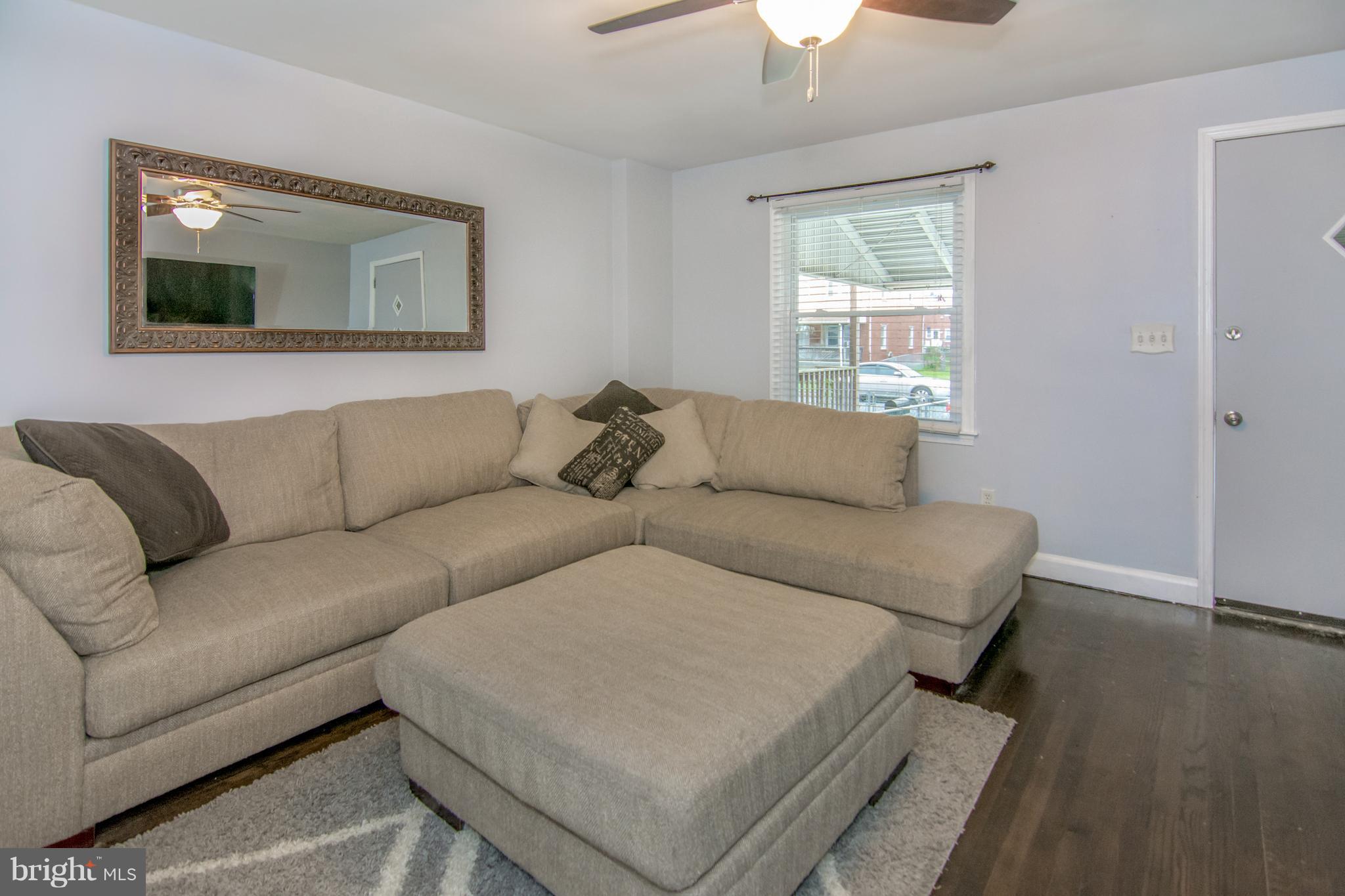 2158 Coralthorn Road Baltimore, MD 21220 - Photo 3 of 24 Living Room