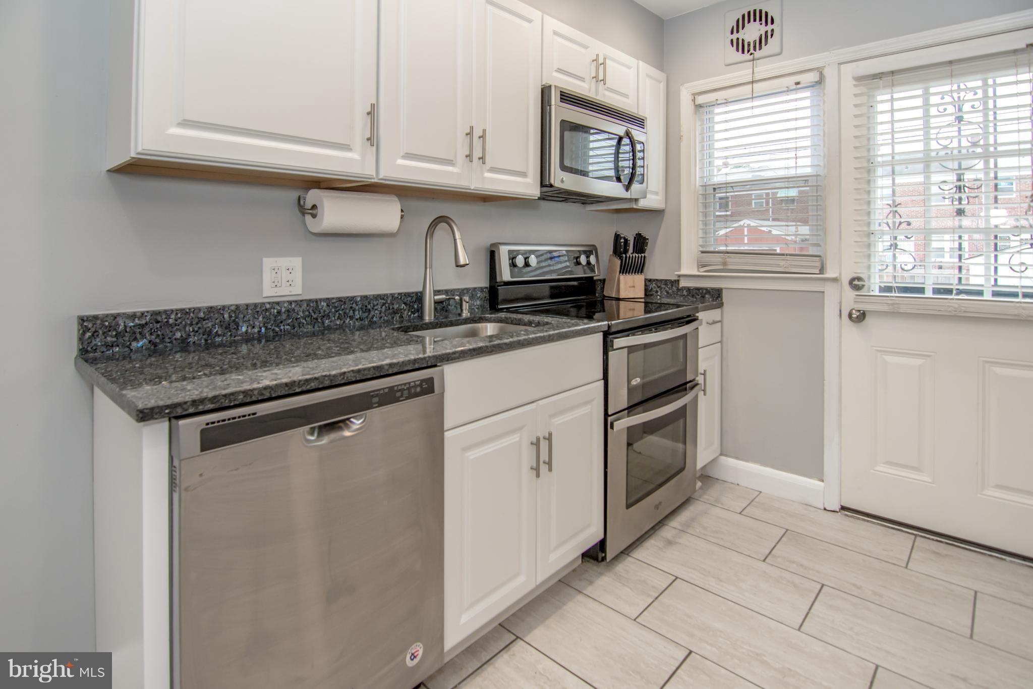 2158 Coralthorn Road Baltimore, MD 21220 - Photo 8 of 24 Kitchen