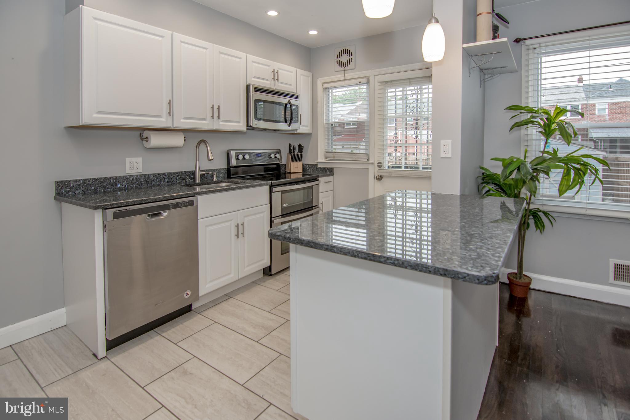 2158 Coralthorn Road Baltimore, MD 21220 - Photo 10 of 24 Kitchen