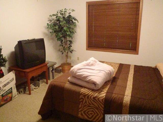 14351 Embry Path Apple Valley, MN 55124 - Photo 15 of 18 Gallery Image 15