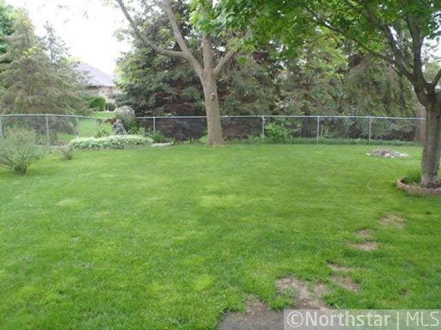 14351 Embry Path Apple Valley, MN 55124 - Photo 4 of 18 Gallery Image 4