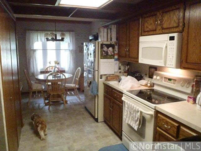 14351 Embry Path Apple Valley, MN 55124 - Photo 6 of 18 Gallery Image 6