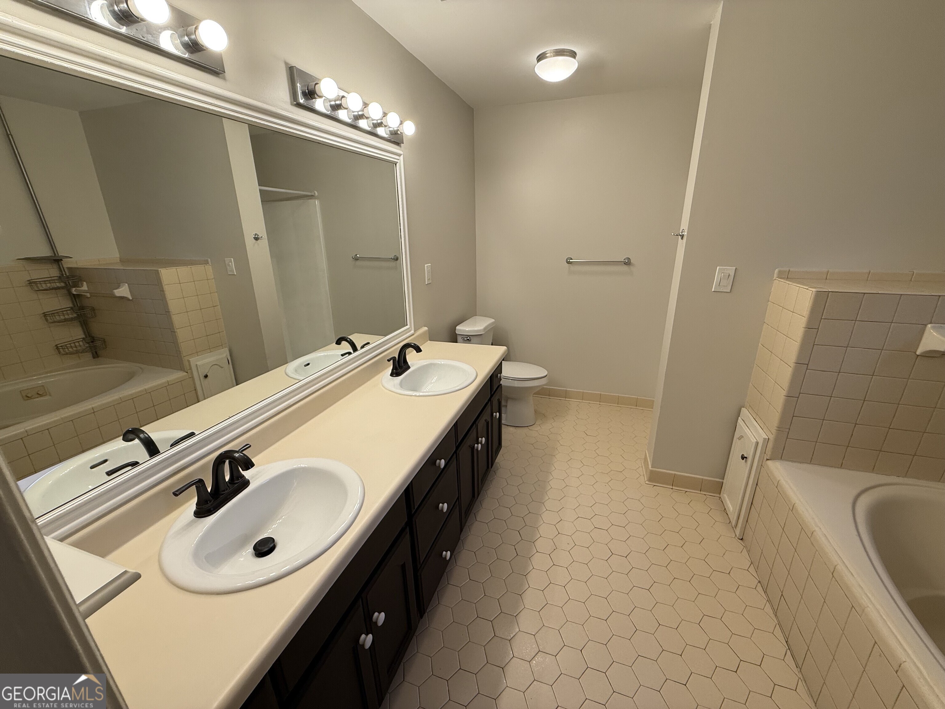 199 Autumn Trace Court Macon, GA 31210 - Photo 16 of 20