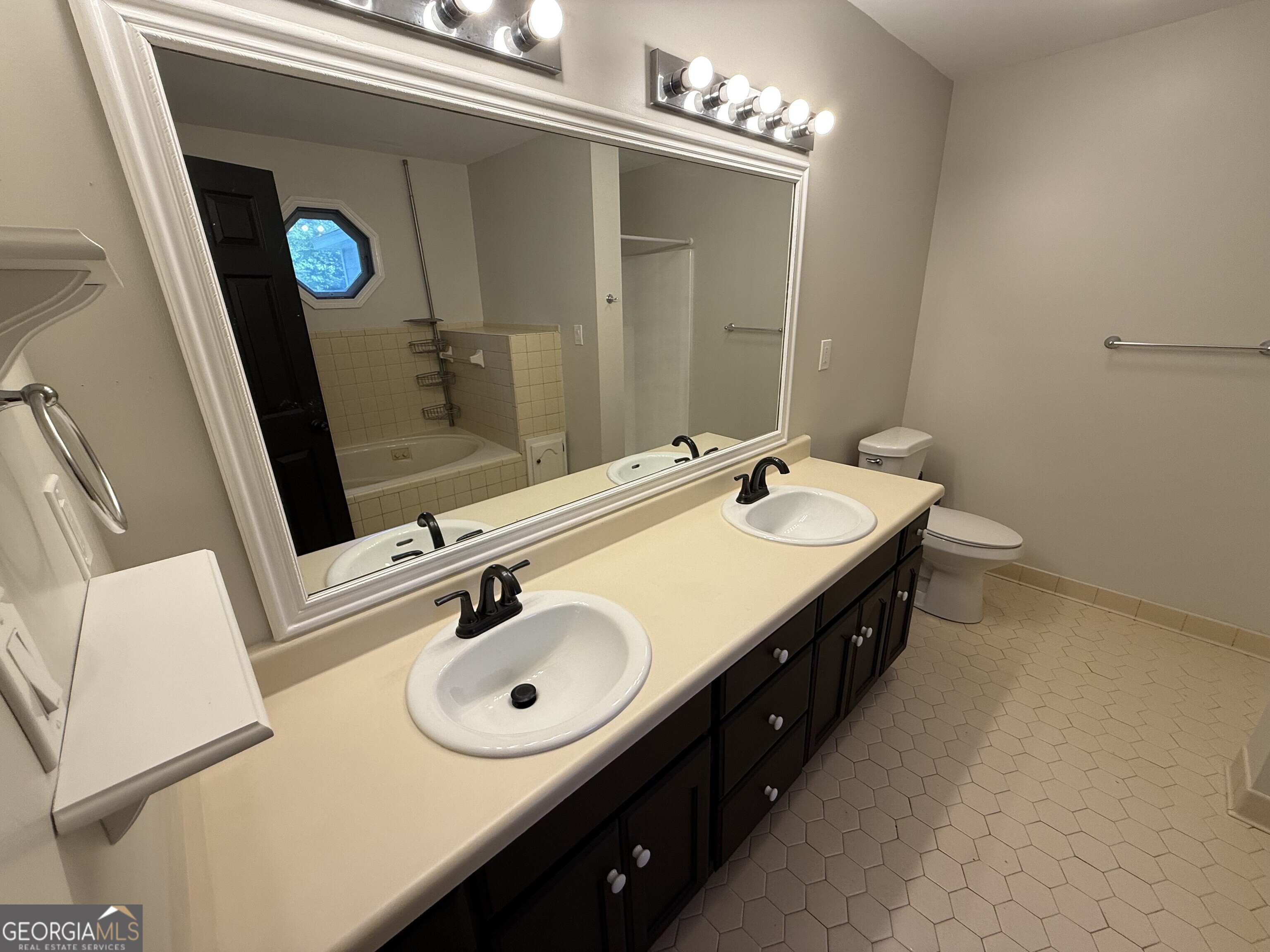 199 Autumn Trace Court Macon, GA 31210 - Photo 17 of 20