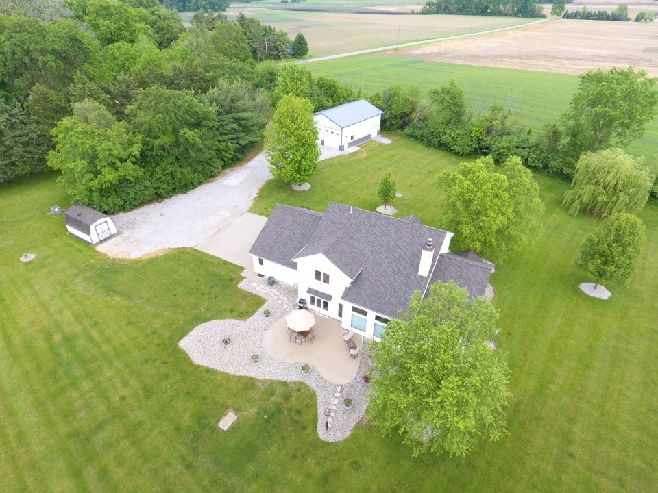 13031 Wappes Road Churubusco, IN 46723 - Photo 8 of 33