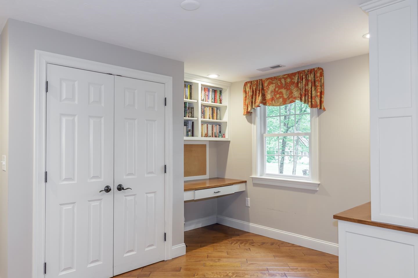 12 Juniper Road Windham, NH 03087 - Photo 27 of 43